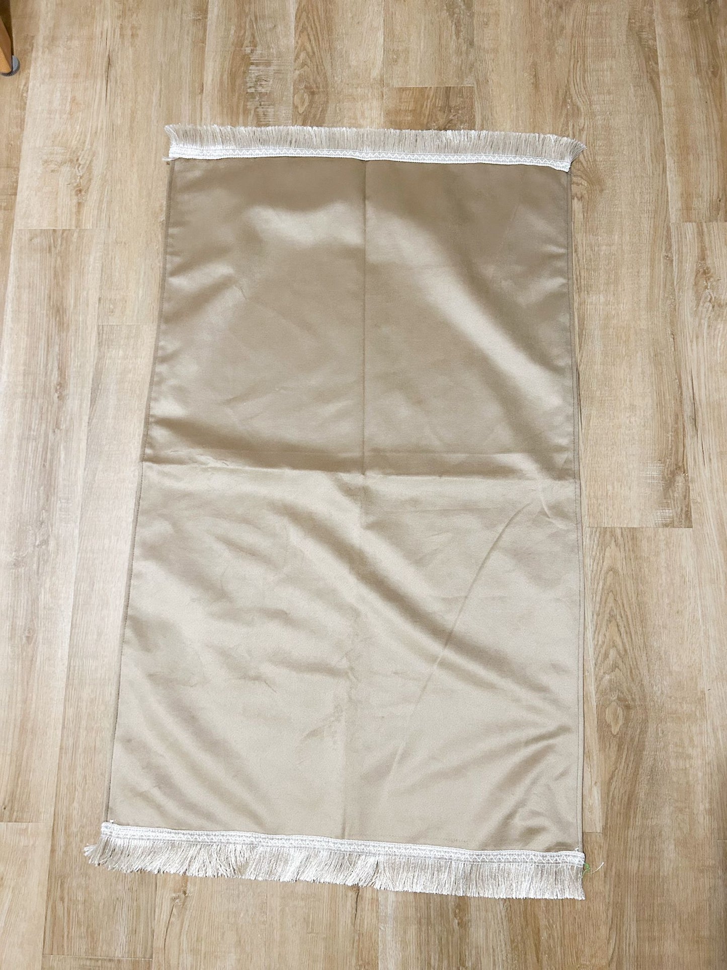 Tapis fin Turquie beige foncé