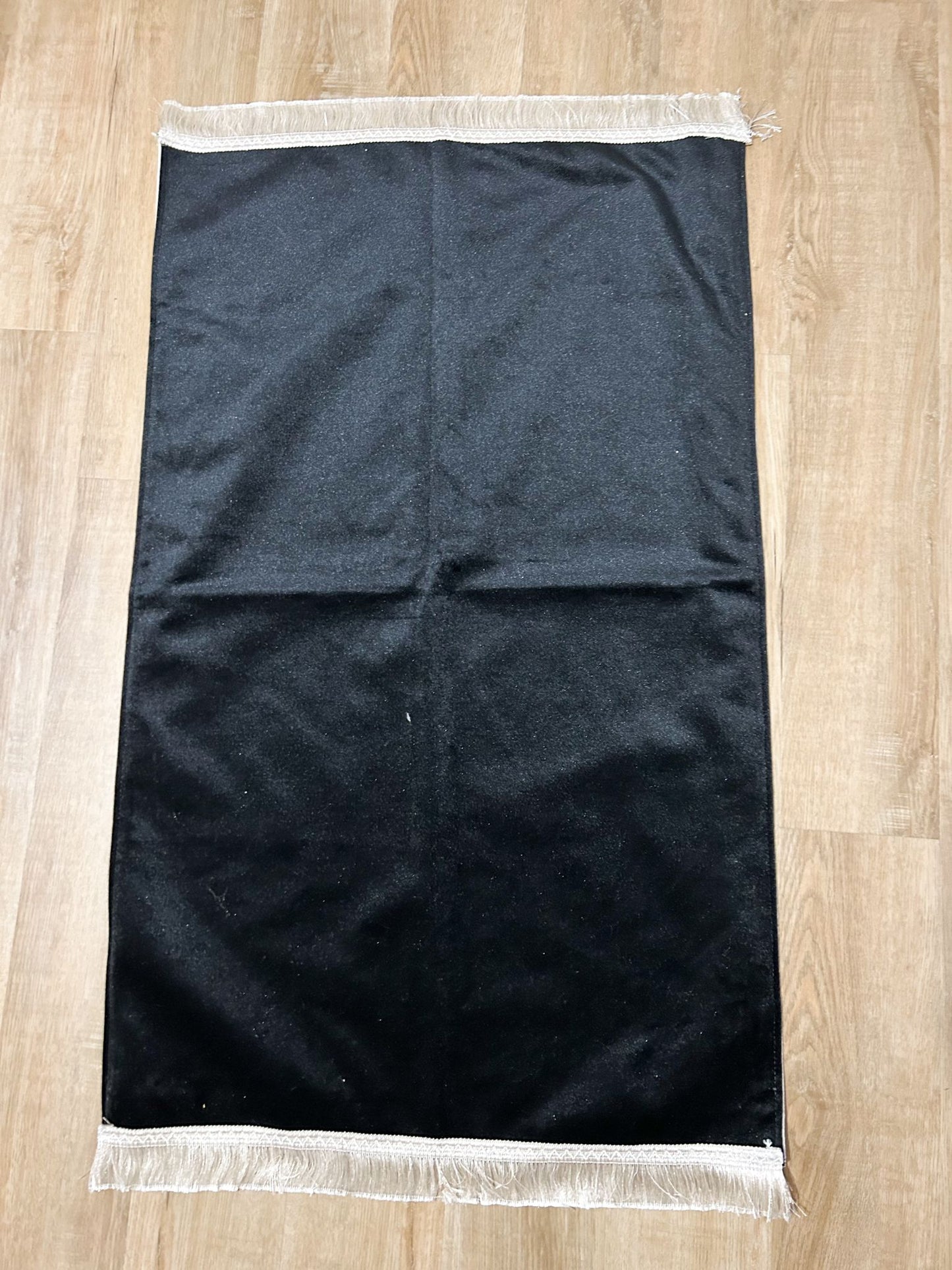 Tapis fin Turquie noir